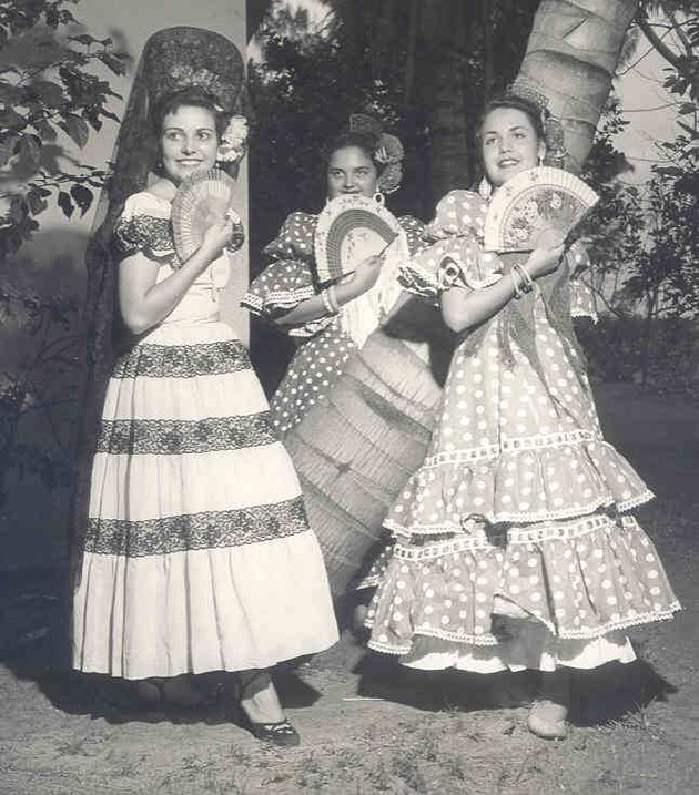 Students celebrating Spanish Day